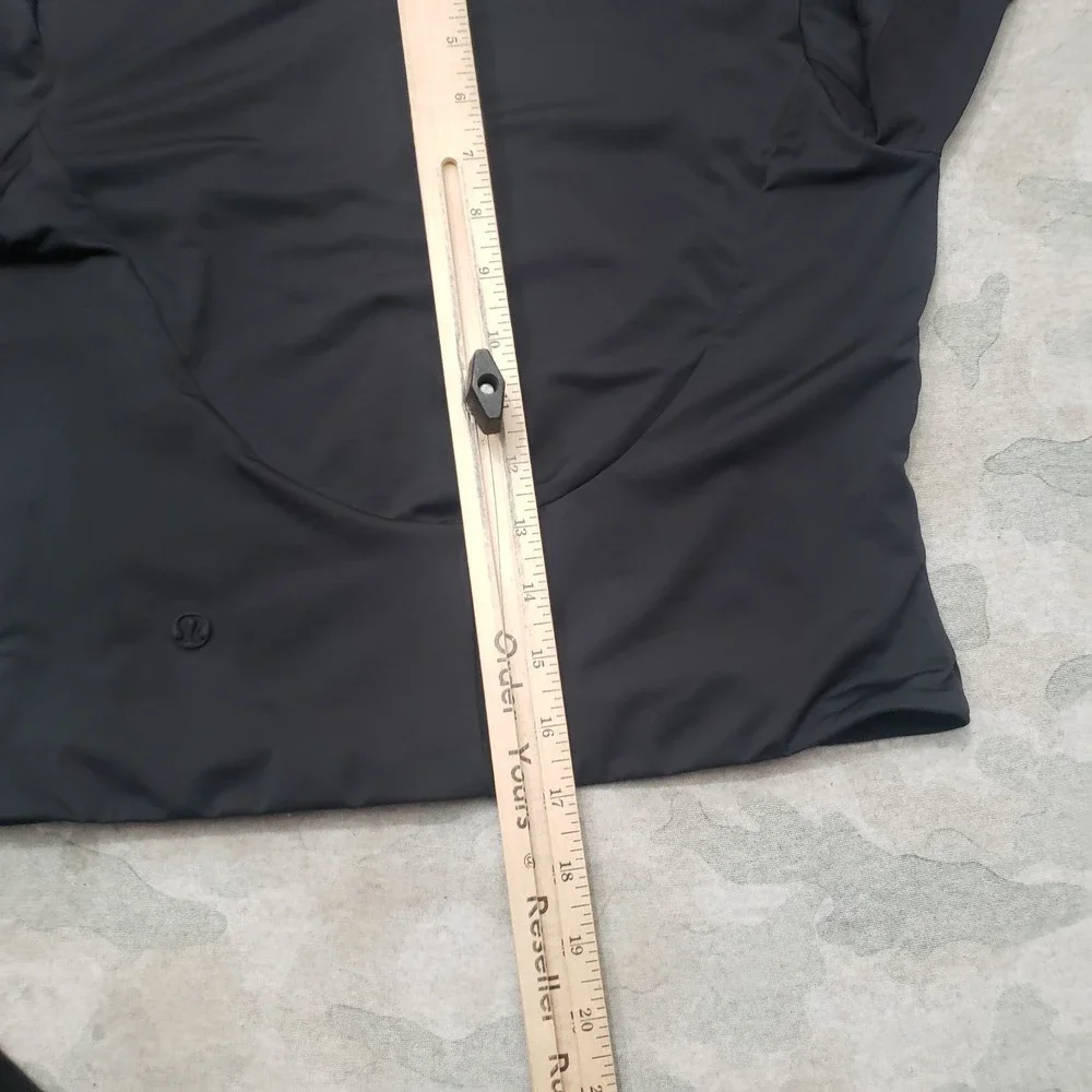 Lululemon Crop Top Womens 10 Black Pullover V-Neck Long Sleeve